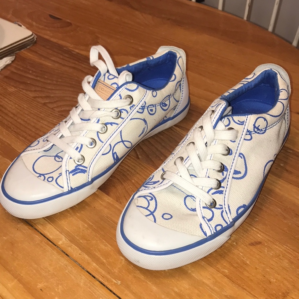 COACH TENNIS SHOES WHITE/BLUE BUBBLES SIZE 7 LN